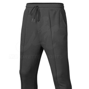 Colección de Diseño Innovador, Conjuntos Deportivos para Hombre, Construcción de Alta Calidad con Apariencia Moderna - Product Image 4