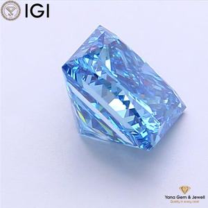 Magnifique diamant de laboratoire CVD taille PRINCESSE de 2,50 carats avec certificat IGI, couleur bleu vif fantaisie, clarté VS1, pour pièce maîtresse - Product Image 3