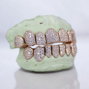 Juego Completo de Grillz Dentales de Plata Chapada en Oro de 18K con Moissanita de Corte Brillante, Estilo Hiphop, Unisex, para Fiesta, RAHA EXPORT RJ363 - Product Image 3