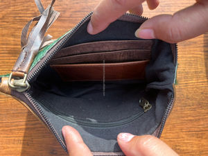 El más nuevo pelo en cuero de vaca metálico borla bolsa occidental de cuero genuino cremallera muñequera tarjeta de crédito teléfono carteras para mujeres - Product Image 6