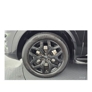 Kia Mohave 2023 Diésel 3.0 4WD 5 Plazas con Caja de Cambios Automática, Volante a la Izquierda y Cámara Trasera, 38,200 km - Product Image 5