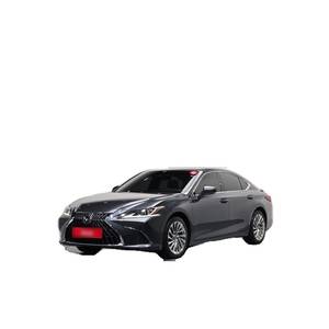 Lexus ES Luxury Plus 2024, 32,248 km, Volante a la Izquierda, Asientos de Cuero, Cámara Trasera - Product Image 1