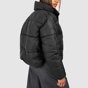 Chaqueta Acolchada Gris para Mujer, con Capucha, Cierre de Cremallera, Manga Larga, para Invierno, Corte Regular, Color Sólido, Material de Poliéster - Product Image 3