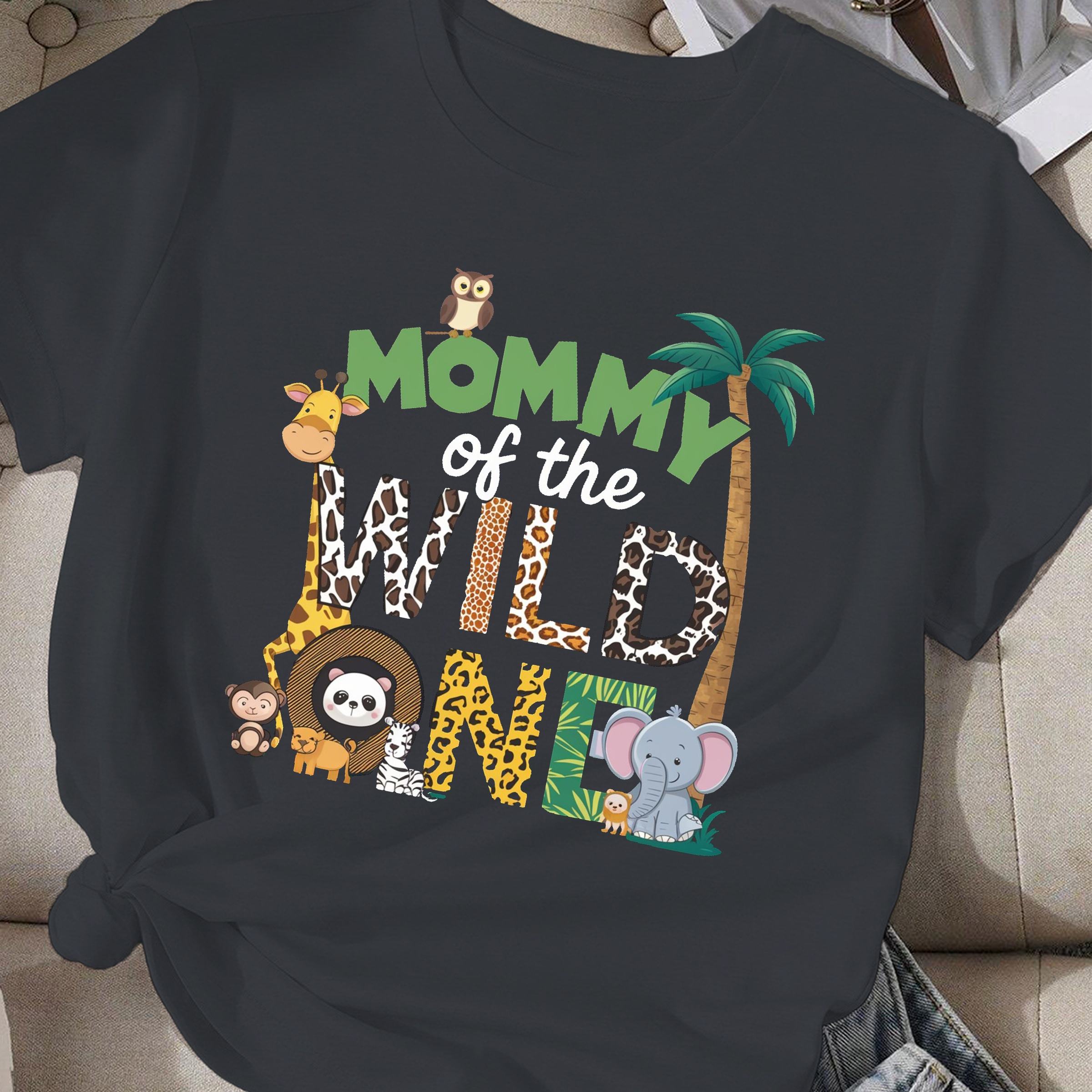 สีเทาเข้ม