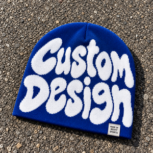 Bonnet d'hiver extérieur personnalisé avec grande illustration textuelle et texture tricotée souple et flexible pour la production de casquettes et d'articles de tête dans les boutiques - Product Image 2