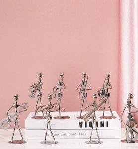 Ensemble de figurines décoratives modernes en métal argenté pour la décoration de salon, bureau, café et chambre d'amateurs de musique - Product Image 6