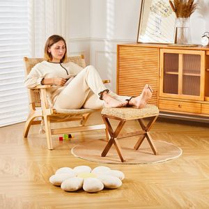 Pouf ottoman en jonc de mer avec pieds en bois pour repose-pieds de salon - Product Image 5