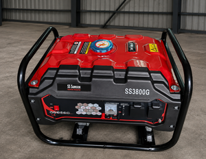 Generador Portátil de Gasolina SS SAMSON SS3800G 3KVA 230V 50Hz con Motor Refrigerado por Aire y Arranque Manual para Uso Residencial - Product Image 3