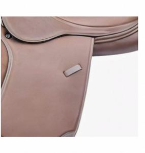 Selle d'équitation anglaise de haute qualité, confortable et souple, pour des balades récréatives et d'entraînement agréables, offerte par un exportateur au meilleur prix. - Product Image 2