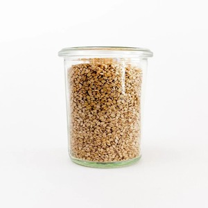 Graines de sésame 100% pures, torréfiées, saveur rôtie et emballées sous vide, pour importateurs en gros et acheteurs mondiaux, fraîches - Product Image 1