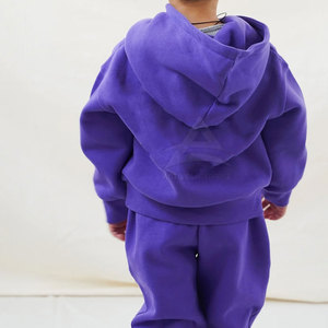 Conjunto Deportivo Moderno para Niños, Cómodo para Ejercicio, Entrenamiento, Ropa Casual y Actividades Deportivas en Equipo - Product Image 4