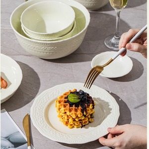 Ineeman Mambo Green French Design Tableware Series Embossed Petal Pattern Underglaze BPA Free Porcelain Durable <b>Dinnerware</b> <b>Sets</b> - Product Image 6