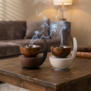 Elegante Quemador de Incienso de Madera y Metal con Diseño de Asa Curva y Recipiente para Fragancia y Aromaterapia en el Hogar Moderno - Product Image 4