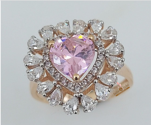 Anillo de Oro Sólido de 22K Hecho a Mano de Lujo para Mujer, Anillo de Compromiso y Boda Moderno, Regalo Perfecto para Ocasiones Especiales - Product Image 2