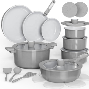 Ensemble de cuisson complet 8 pièces antiadhésif avec revêtement céramique – Poêles, casseroles, cuiseurs vapeur et accessoires de différentes tailles, compatibles four et lave-vaisselle - Product Image 1