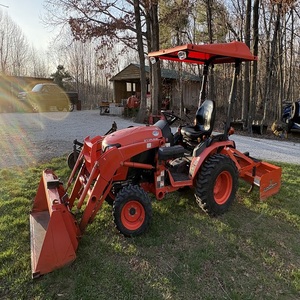 Tracteurs compacts Kubota haute performance, modèles neufs et d'occasion, avec moteur diesel 3 cylindres, 4 roues motrices. - Product Image 1