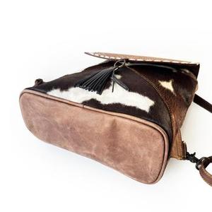 2026 New Arrival Western Stylish Hand Tooled Florals Carved Hair Fur 100% Genuine Leather <b>Backpack</b> High Quality Durable <b>Backpack</b> - Product Image 4