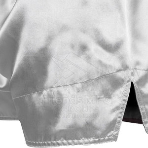 ออกแบบโลโก้ของคุณเอง กางเกงมวยไทยขายดีสำหรับผู้ชาย ผลิตจากผ้าซาติน/ไนลอน/โพลีเอสเตอร์ เป็นมิตรต่อสิ่งแวดล้อม แห้งเร็ว ระบายอากาศได้ดี - Product Image 6