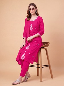 Women’s embroidered rayon kurta pant dupatta set elegant ethnic wear breathable fabric smooth texture festive <b>graceful</b> tradition - Product Image 2