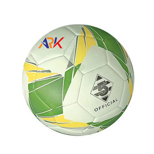 Ballon de football d'entraînement à surface lisse, haute durabilité, idéal pour les matchs et les exercices de football en plein air. - Product Image 1
