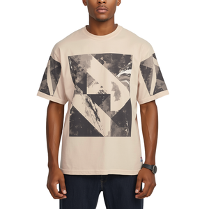 Camiseta Beige para Hombre, Corte Cuadrado, Estampado DTF, Diseño Geométrico, Estilo Casual Urbano - Product Image 3
