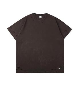 Camiseta Oversize de Hombre con Corte Holgado y Lavado Ácido, Cuello Redondo, Manga Corta, con Logo Frontal, en Varios Tamaños, Venta al por Mayor - Product Image 2