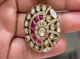 Encantadores Aretes de Moissanita Chapados en Oro de Latón de Calidad Superior y a la Moda para Mujeres y Niñas, Colección para Bodas y Fiestas - Product Image 2