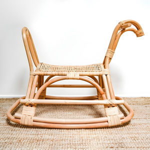 Caballo balancín de ratán natural para niños, juguete de aprendizaje para bebés. - Product Image 6