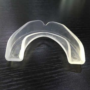 Protector Bucal de Boxeo Unisex de PVC Ligero de Alta Calidad con Protección para Dientes y Labios - Product Image 3