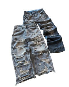 Pantalones Cargo de Mezclilla Negros, Corte Holgado, con Bolsillos con Cremallera, Bordes Deshilachados, Estilo Vintage, Jeans para Hombre - Product Image 2