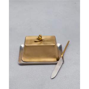 Beurrier de luxe en acier inoxydable avec poignée en forme de gland doré |   Pot à beurre en métal poli avec couvercle pour la cuisine - Product Image 2