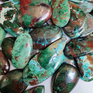 Crisocola en Bruto, Cabujones de Diferentes Formas y Tamaños, Mayorista, Fabricante, Vendedor, Tienda, Precio por Kilo, Piedras por Kilo - Product Image 1