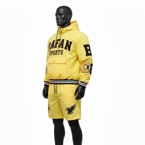 ชุดเซ็ตเสื้อแจ็คเก็ตและกางเกงขาสั้นผู้ชาย ผ้าไนลอนโพลีเอสเตอร์คุณภาพพรีเมียม สีเหลือง สำหรับเล่นกีฬา รับสกรีนโลโก้ มีไซส์ใหญ่พิเศษ - Product Image 4