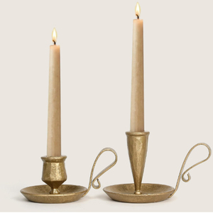 Candelabro Cónico Forjado a Mano con Asa, Portavelas de Hierro Dorado Antiguo - Product Image 1
