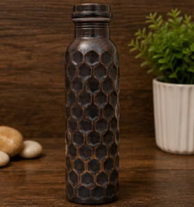 Bouteille d'eau bien-être en cuivre antique style rustique, gourde de voyage portable au design rétro, vaisselle métallique écologique - Product Image 4