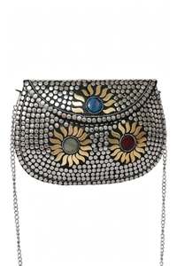 Sac bandoulière demi-lune orné de pièces de monnaie argentées et de tournesols dorés en nacre / Pochette bohème Banjara / Sac ethnique fait main pour femme pour mariage - Product Image 3