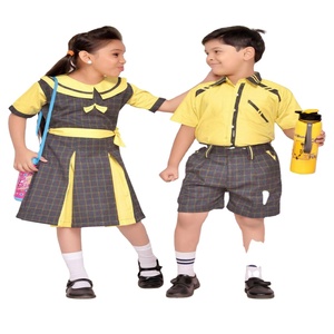 Conjunto de vestido de uniforme escolar amarillo personalizado de alta calidad para niños, camisas y pantalones cortos, vestido plisado para niñas - Product Image 1