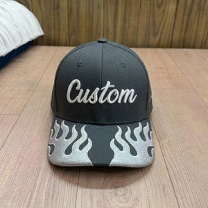 Casquette de baseball en coton 6 panneaux personnalisée, broderie de haute qualité avec logo personnalisé sur le devant et la visière, pour hommes et femmes - Product Image 1