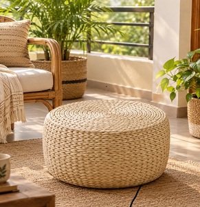 Pouf rond en rotin naturel fait main, tabouret moderne de style côtier pour salon et mobilier de cour - Product Image 3