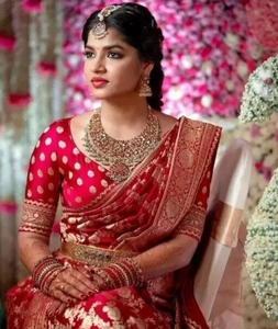 KV Self Design Banarasi Jacquard <b>Saree</b> (<b>Red</b>) - Product Image 1