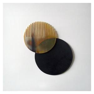 หวีเขาควายรูปไข่ งานฝีมือขัดเงาธรรมชาติ งานศิลปะที่ทนทาน ของสะสม - Product Image 2