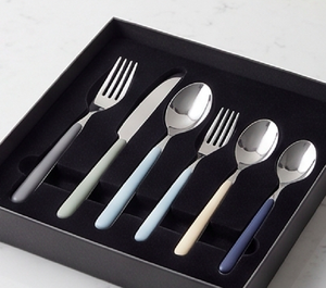 Minimalist Metal Flatware Set With Mirror Polished <b>Stainless</b> <b>Steel</b> <b>Cutlery</b> For Catering And Wedding Use - Product Image 6
