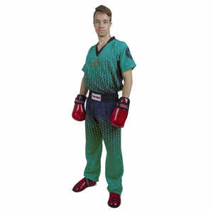 Vêtements de kick-boxing pour hommes sur mesure en gros, séchage rapide, 100% polyester, OEM ODM, fabriqués au Pakistan par un fabricant d'arts martiaux - Product Image 1