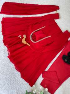 Vestido de fiesta de longitud media con cuello redondo y manga larga de georgette Fox, con detalles de lentejuelas y zari, de NILESH TAILOR FASHION. - Product Image 5