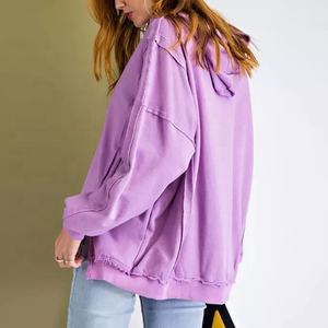 Sudadera con capucha vintage para mujer, ropa personalizada de algodón 100%, con dobladillo y borde crudo - Product Image 4