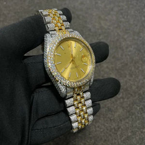 Montre de luxe en moissanite diamantée la plus vendue avec diamants de clarté VVS, logo personnalisé, boîtier rond, prix de gros, montre pour homme - Product Image 2