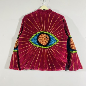 Chaqueta Suzani Bordada a Mano con Ojos de Terciopelo – Abrigo Artístico Bohemio, Prenda Exterior Festiva, Atrevida y Colorida - Product Image 4
