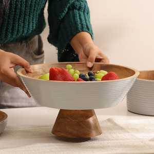 Plateau de service en bois au design incroyable, polyvalent, élégant, de haute qualité, qualité export, pour les services hôteliers et de restauration - Product Image 4