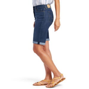 Shorts en jean décontractés pour femmes, fabrication OEM au Pakistan, coupe régulière, tissu extensible respirant, fermeture boutonnée, coupe-vent, séchage rapide, haute qualité - Product Image 3