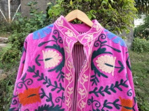 Veste en velours pour femme, imprimé floral, col rond, manches longues, style ethnique artisanal, pour l'hiver/le printemps, boutonnée, cadeau pour elle - Product Image 3